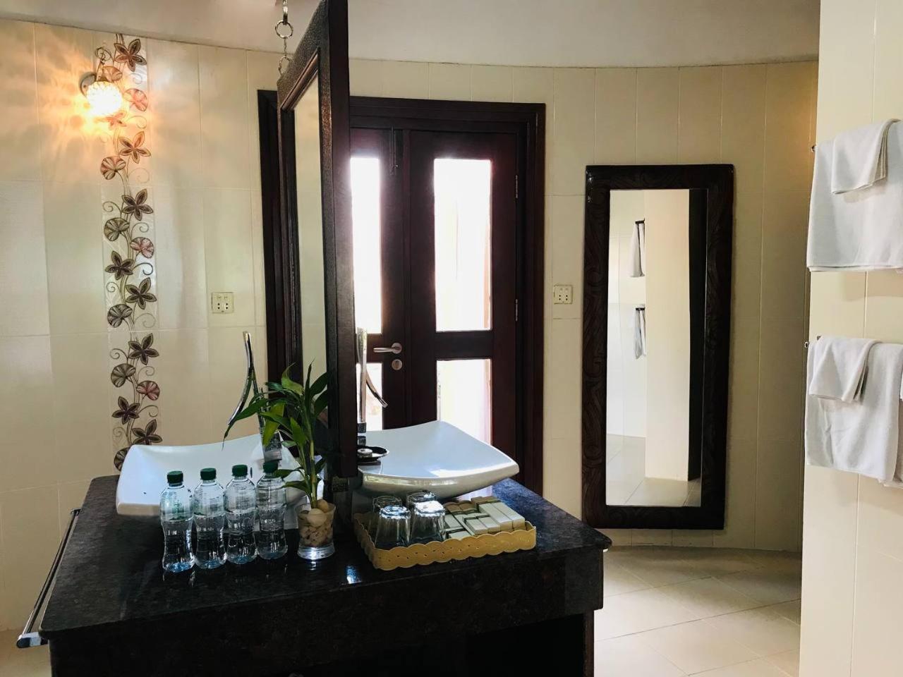 Nataya Round House Coral Bay Resort Kampot Eksteriør bilde