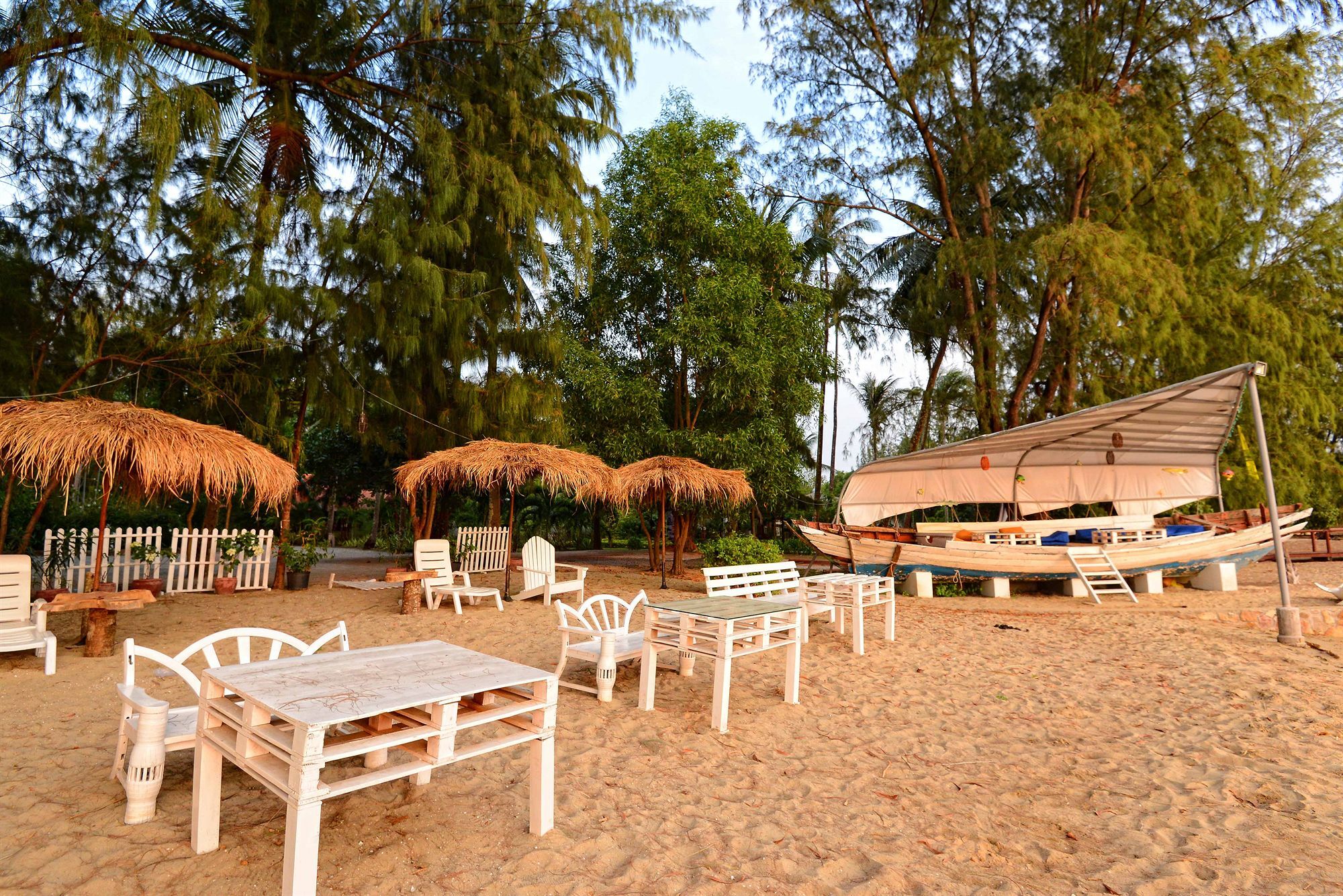 Nataya Round House Coral Bay Resort Kampot Eksteriør bilde
